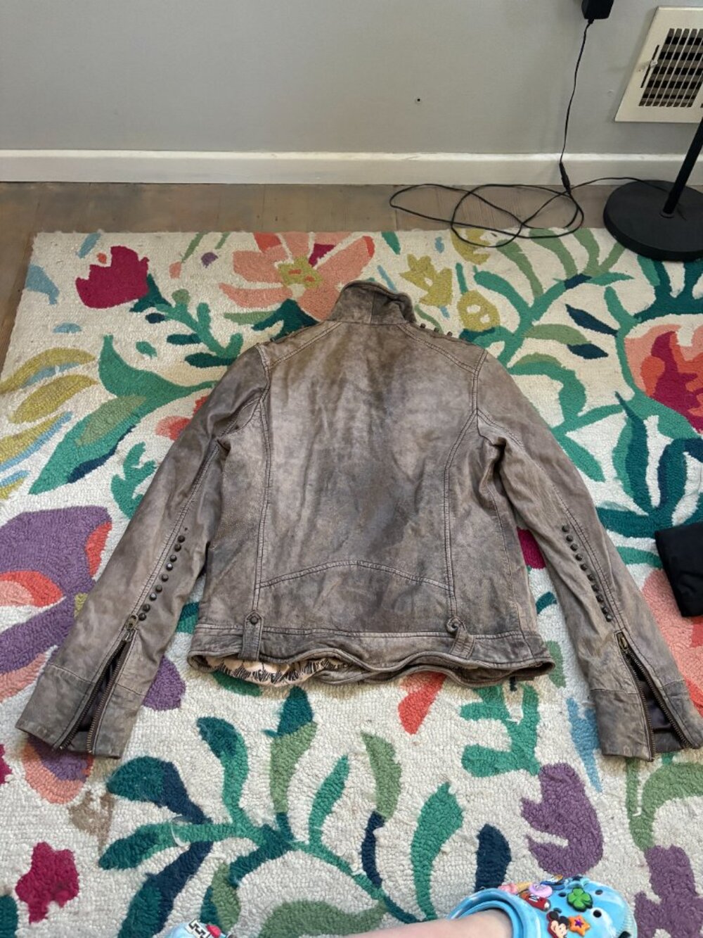 Doma Taupe Distressed Leather Moto Jacket - Picture 6 of 10